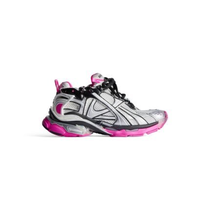 Womens Runner Sneaker in Silver/black/neon-pink