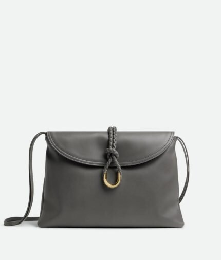 Bottega Veneta Medium Liberta