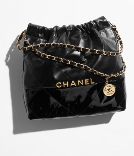 CHANEL 22 SMALL HANDBAG