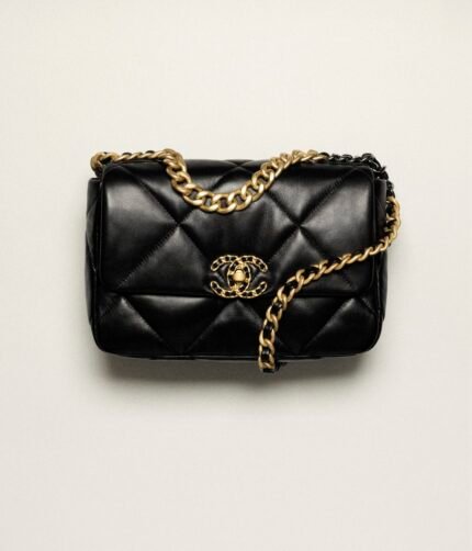 CHANEL 19 HANDBAG