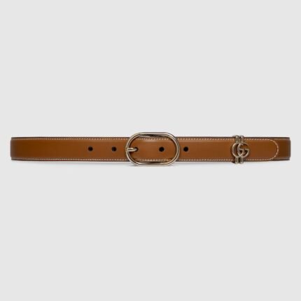 Belt with oval buckle