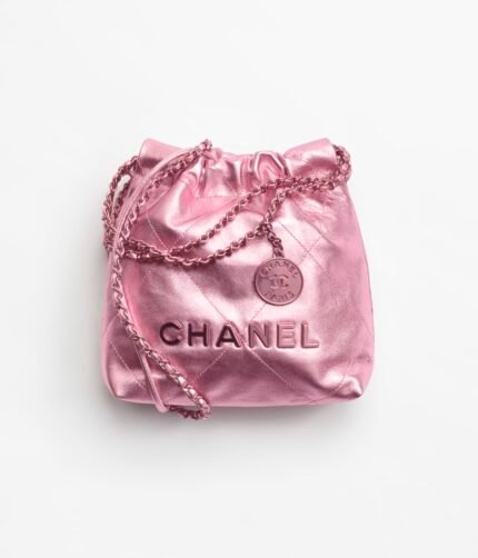 CHANEL 22 MINI HANDBAG