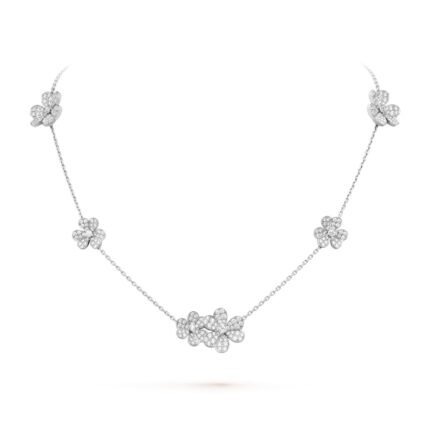 Frivole necklace, 9 flowers