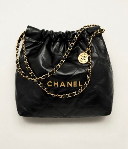 CHANEL 22 SMALL HANDBAG