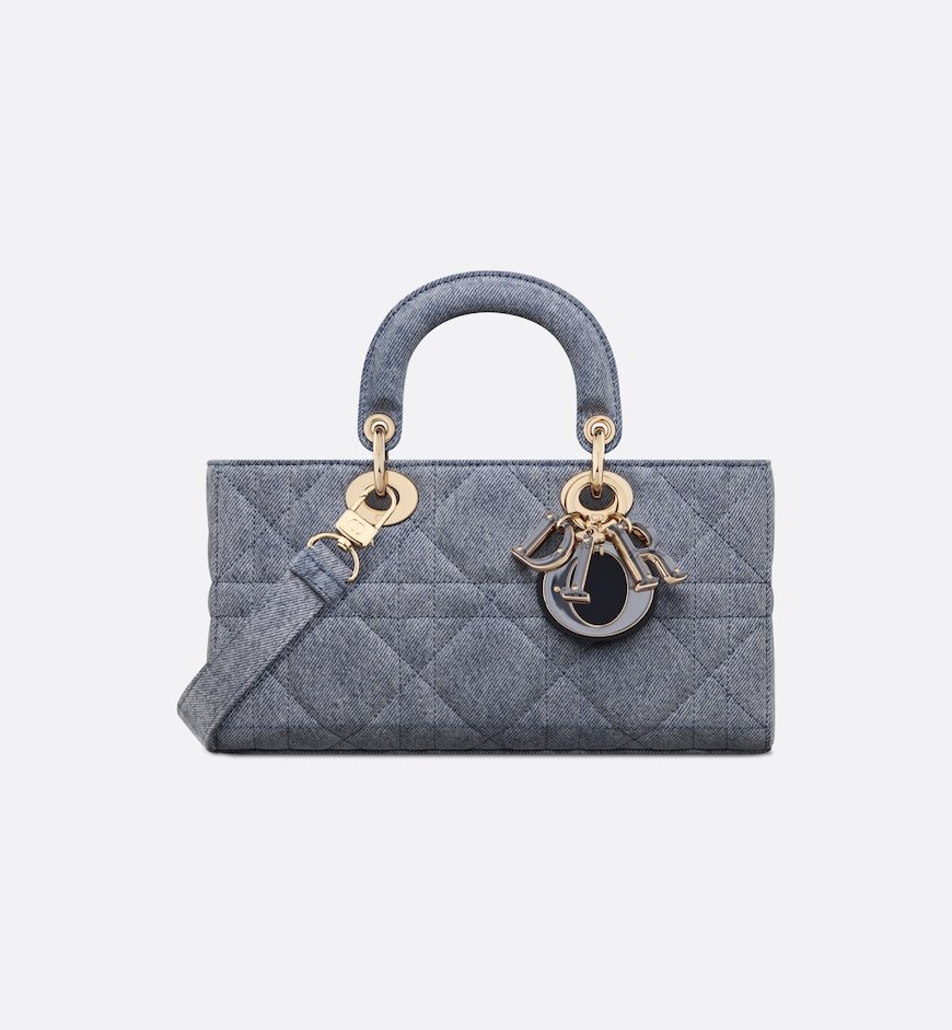 7369ae52c8a1d99173dc7ebedeeb23a3fcc7be8d