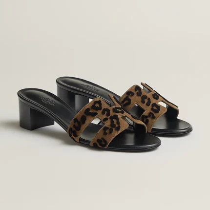Oasis sandal