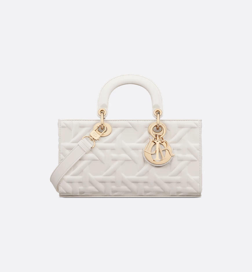 ddfdc066049da1957e78bf0d9fdb0859f63f0fde