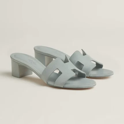Oasis sandal